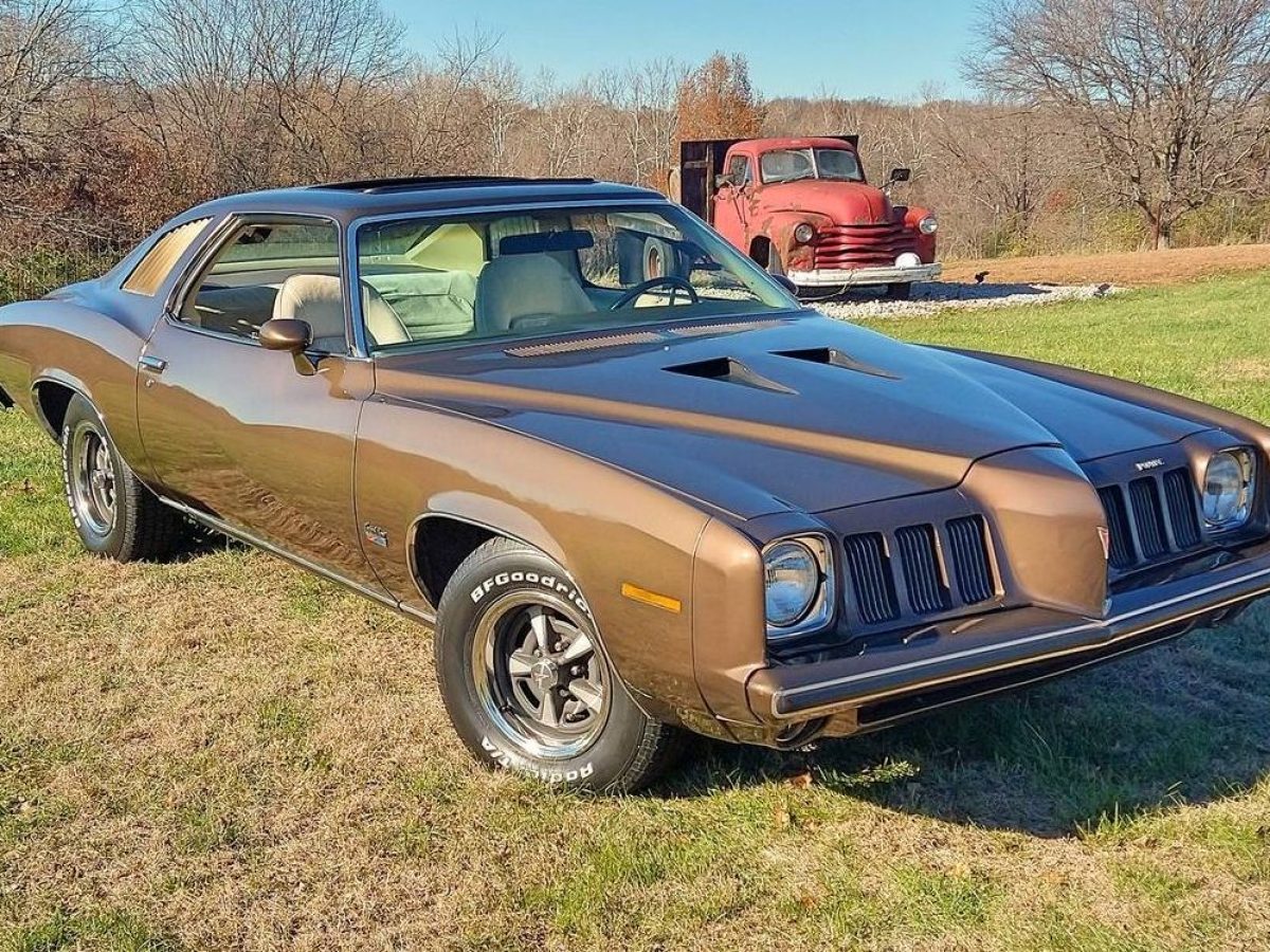 1973-Pontiac-Grand-Am-1-
