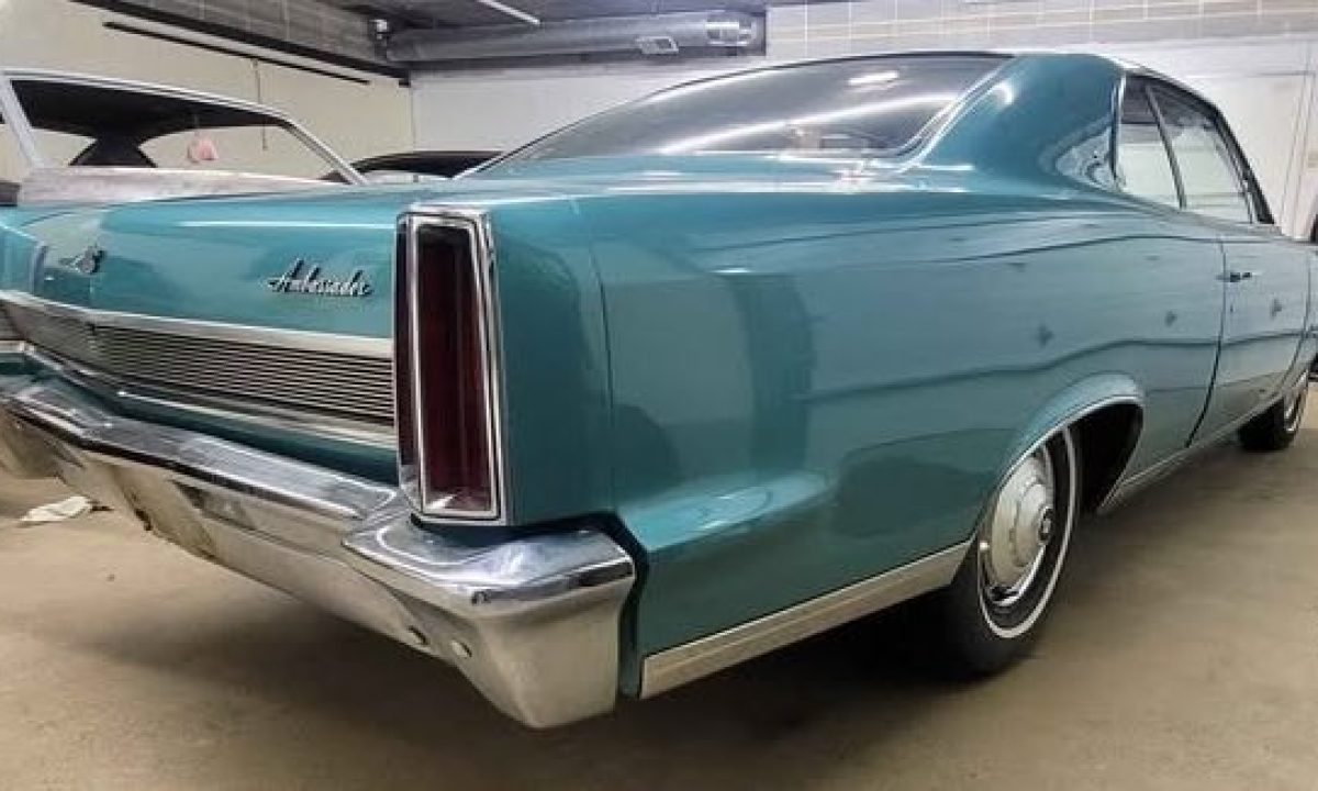 Rust-Free 1967 AMC Ambassador Hardtop | Barn Finds