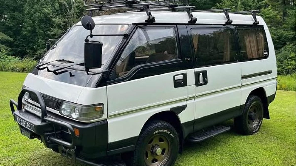 delica-front-e1735456036427-