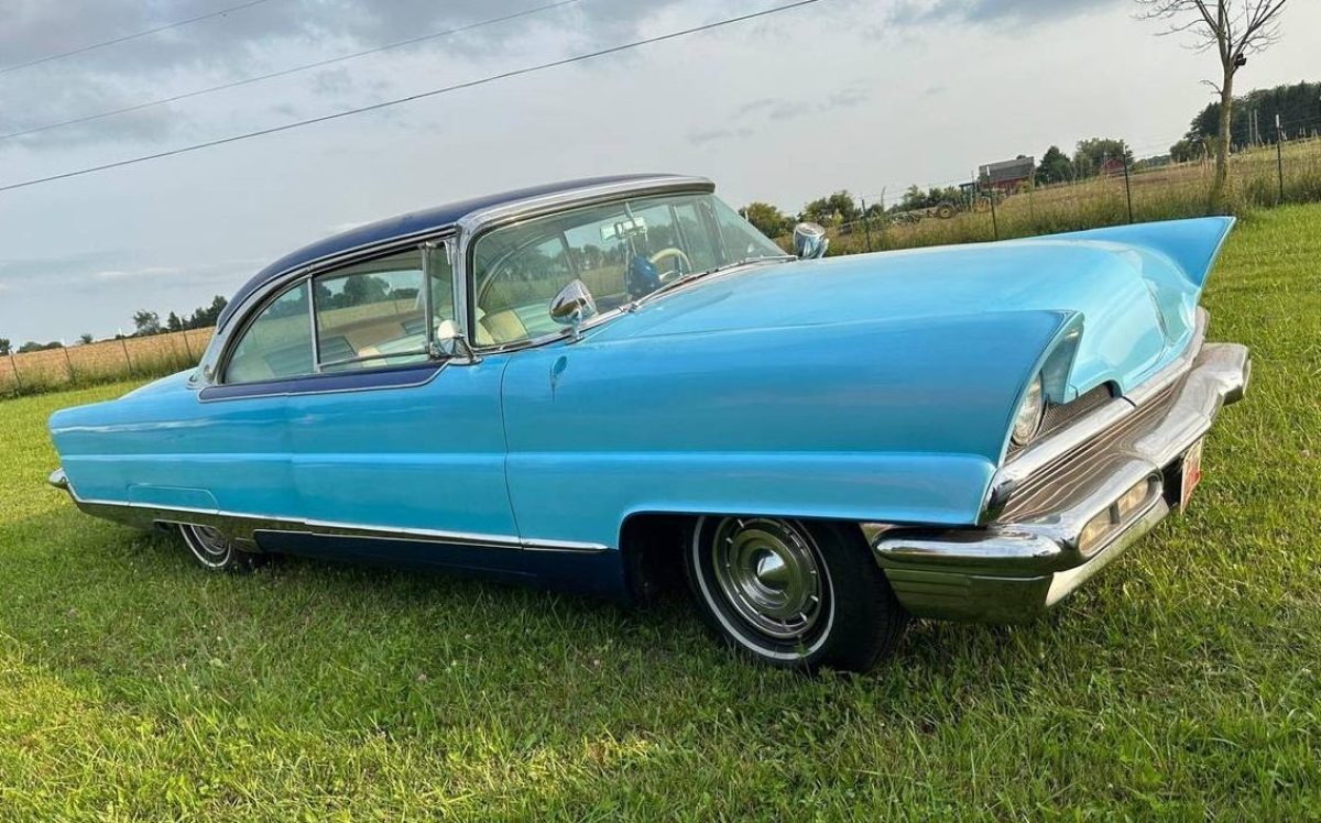 Rare A/C Equipped: 1956 Lincoln Premiere | Barn Finds