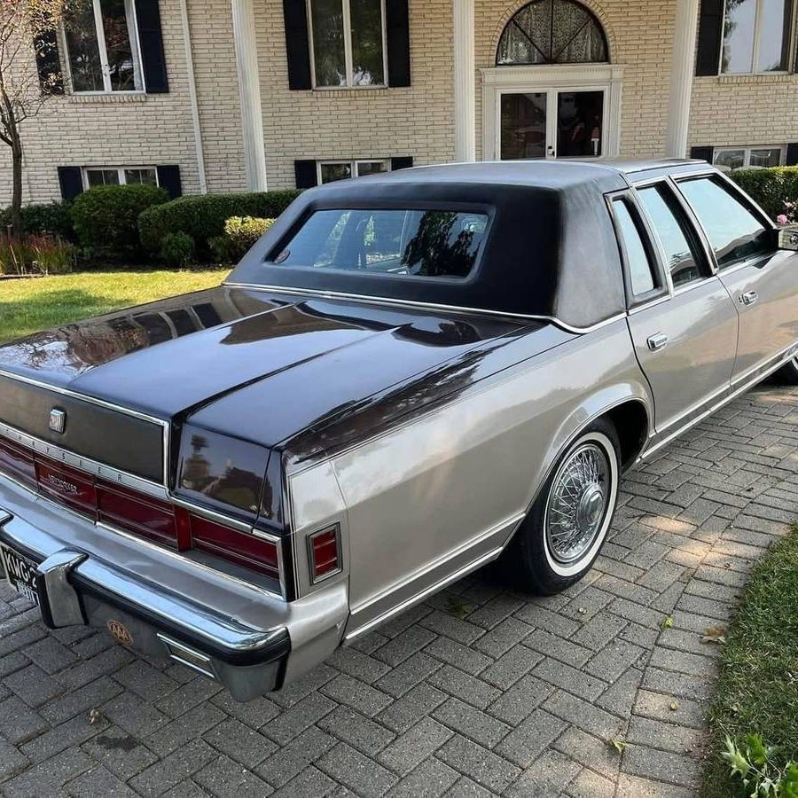 1980-Chrysler-rear-right-