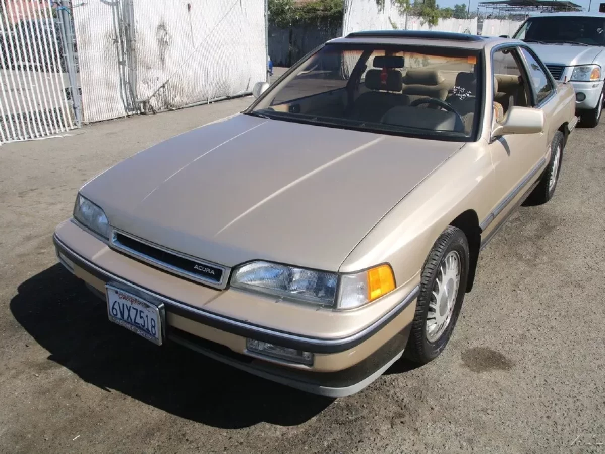 Running Donation Car: 1990 Acura Legend L | Barn Finds