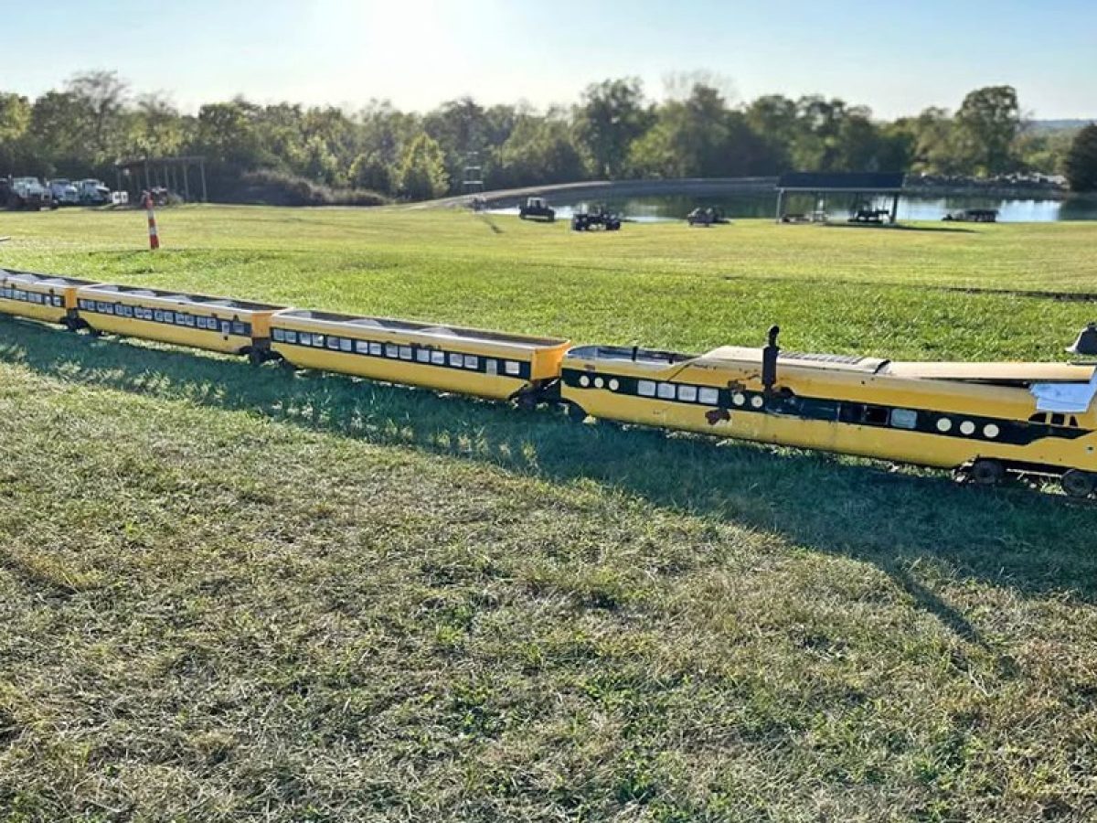 1960s Miniature Train Company G-12 Streamliner | Barn Finds