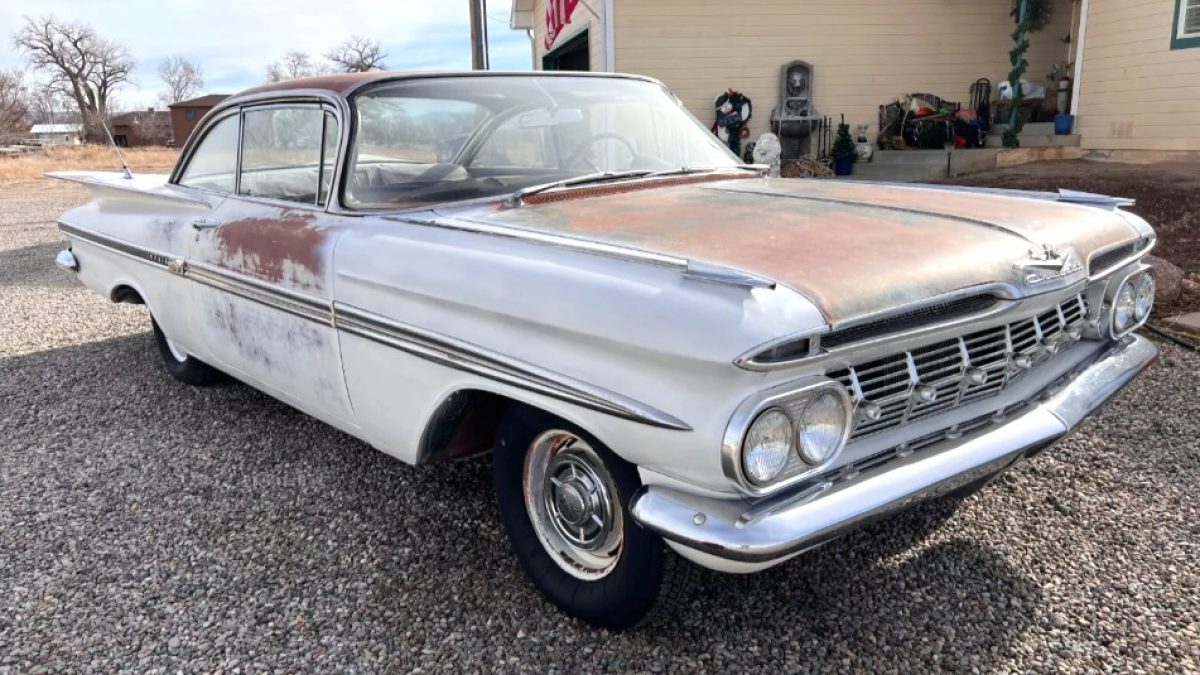 Rebuilt Tri-Power: 1959 Chevrolet Impala | Barn Finds