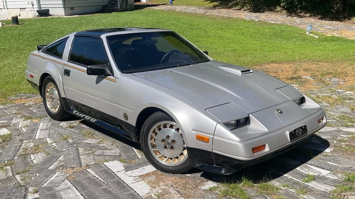 Turbocharged Anniversary Edition: 1984 Nissan 300ZX | Barn Finds