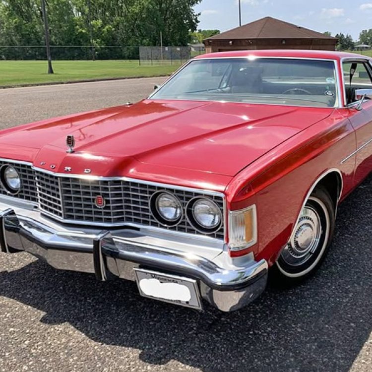 46K-Miles! 1973 Ford Galaxie 500 W/ 400 V8 | Barn Finds