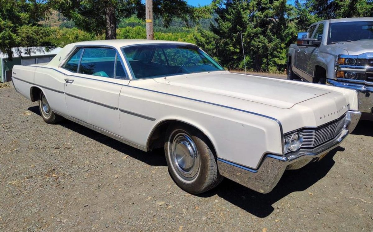 Rust-Free 1967 Lincoln Continental Coupe | Barn Finds