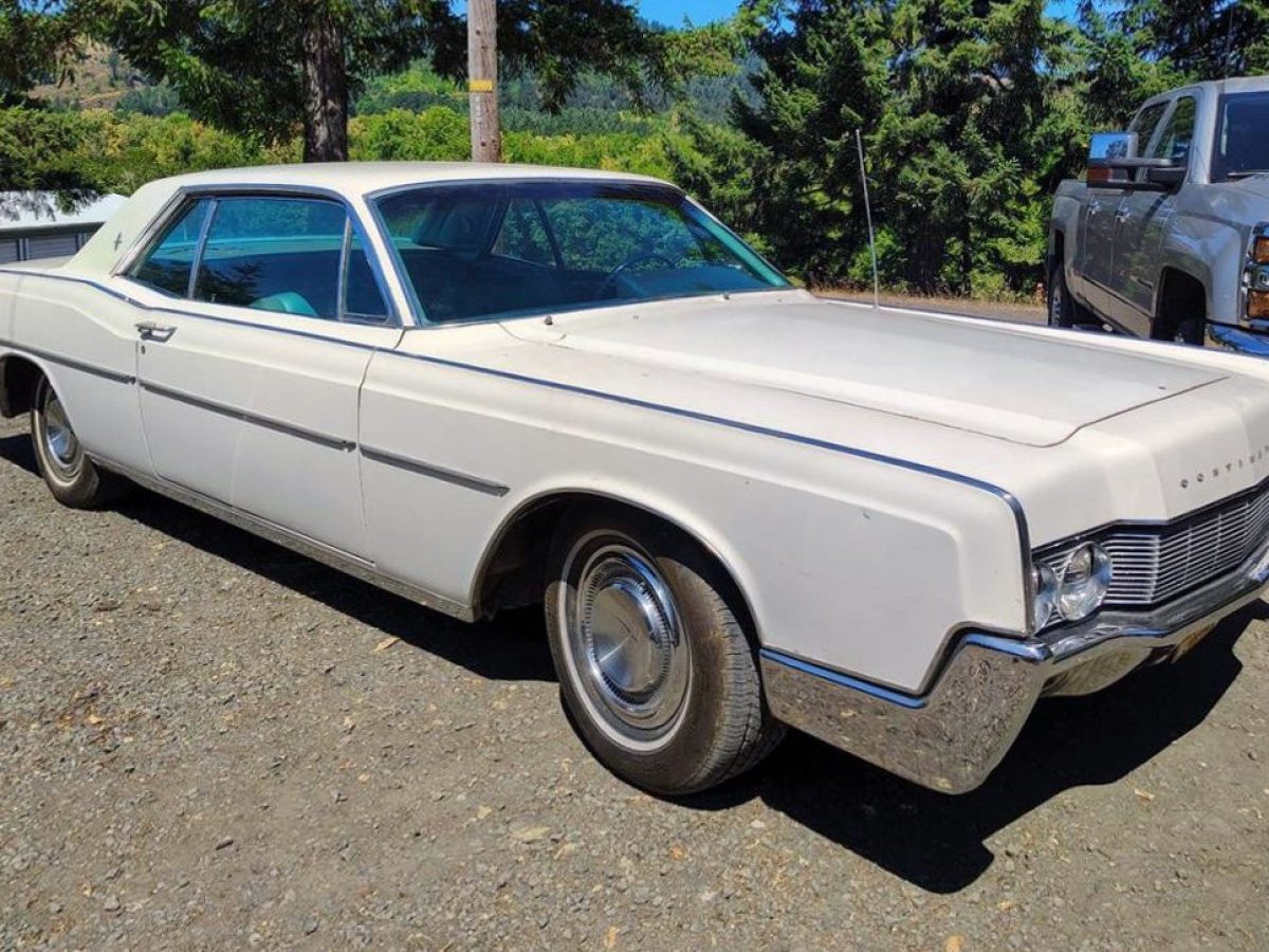 Rust-Free 1967 Lincoln Continental Coupe | Barn Finds