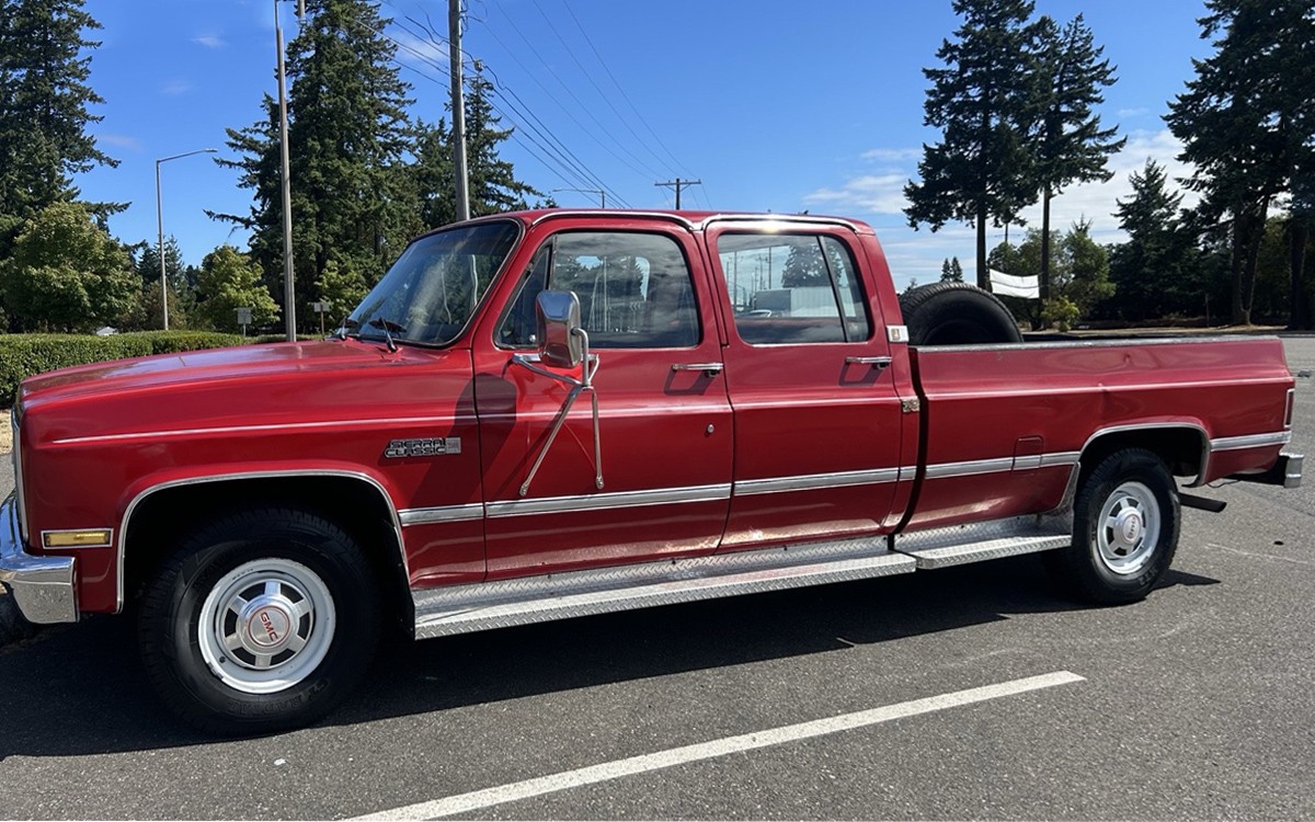1984 GMC Sierra Classic 3500 Crew Cab 454 V8 Barn Finds 1984 GMC Sierra Classic 3500 Crew Cab 454 V8 Barn Finds