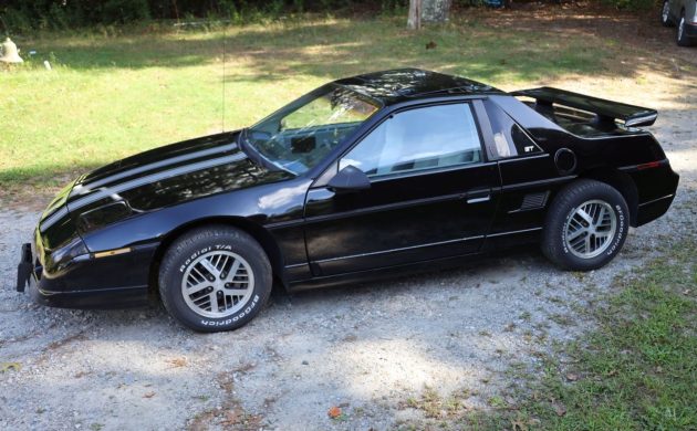 1985 Pontiac Fiero