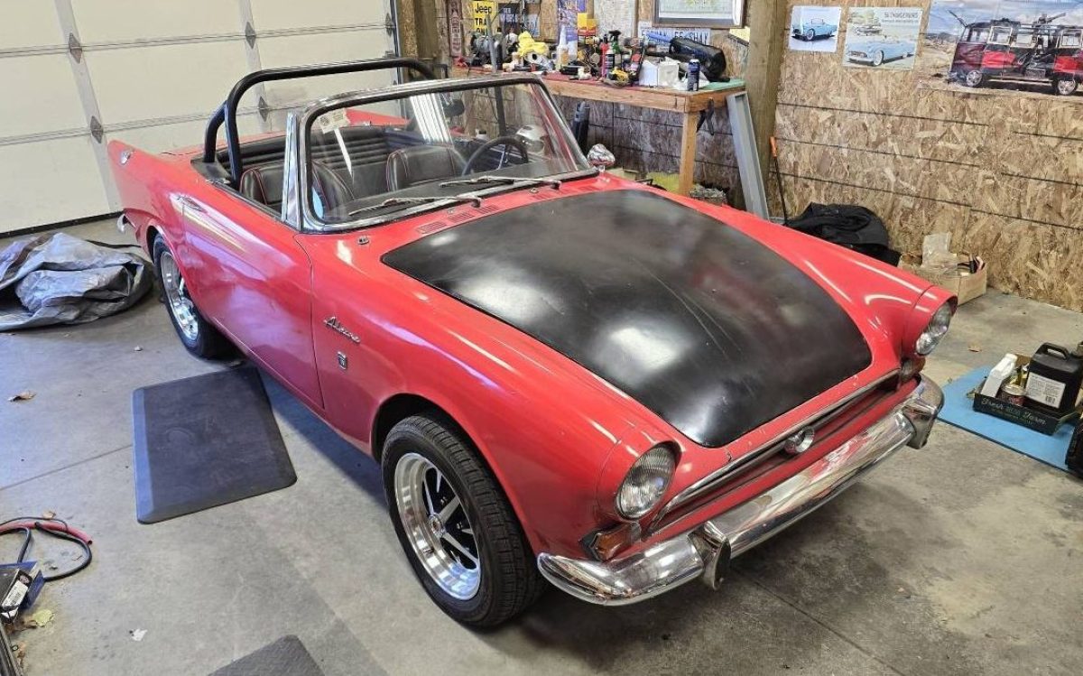 alpine-gt-right-front-three-