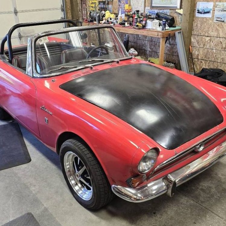 alpine-gt-right-front-three-