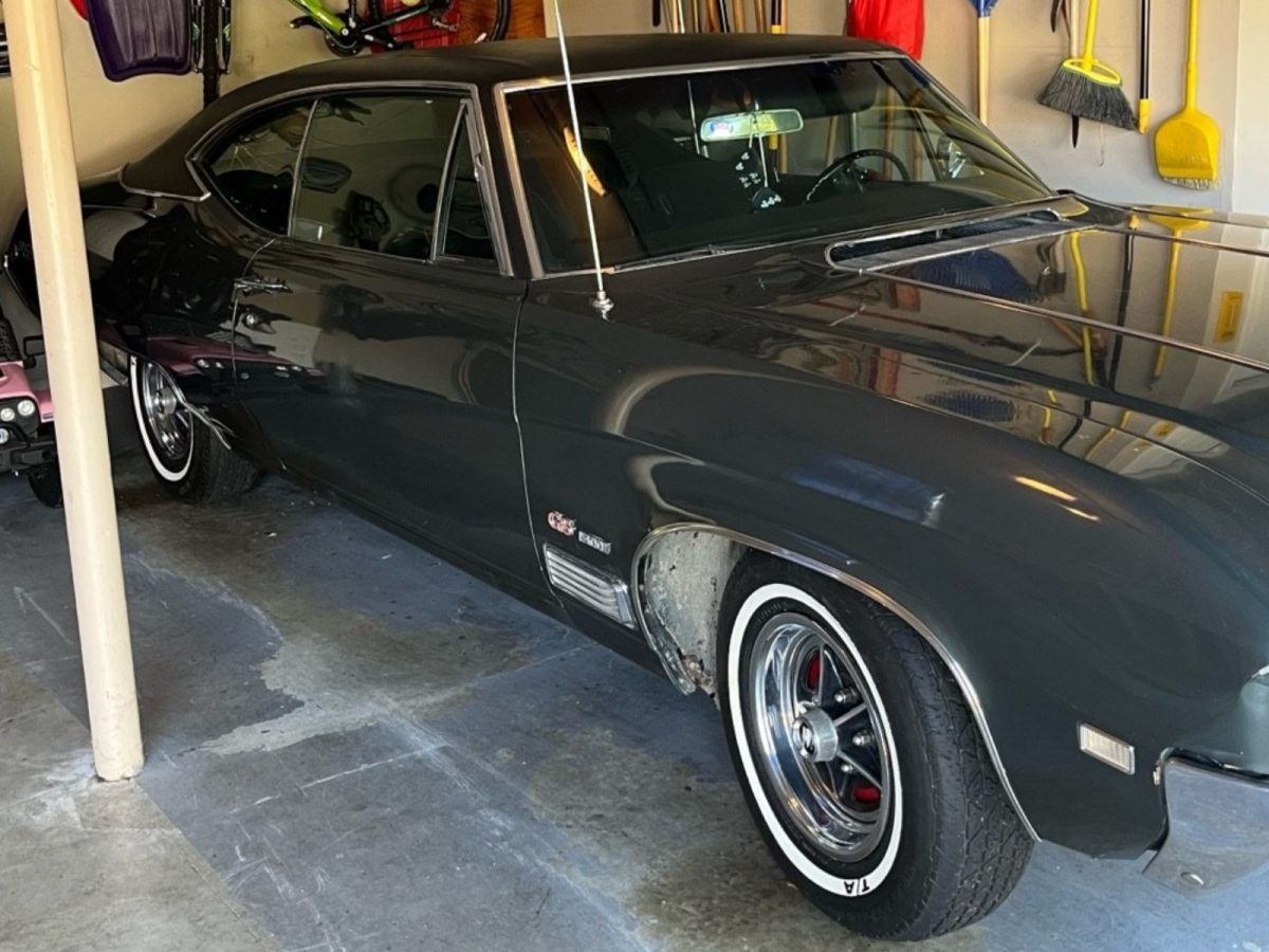 Family-Owned Survivor: 1968 Buick GS 400 | Barn Finds