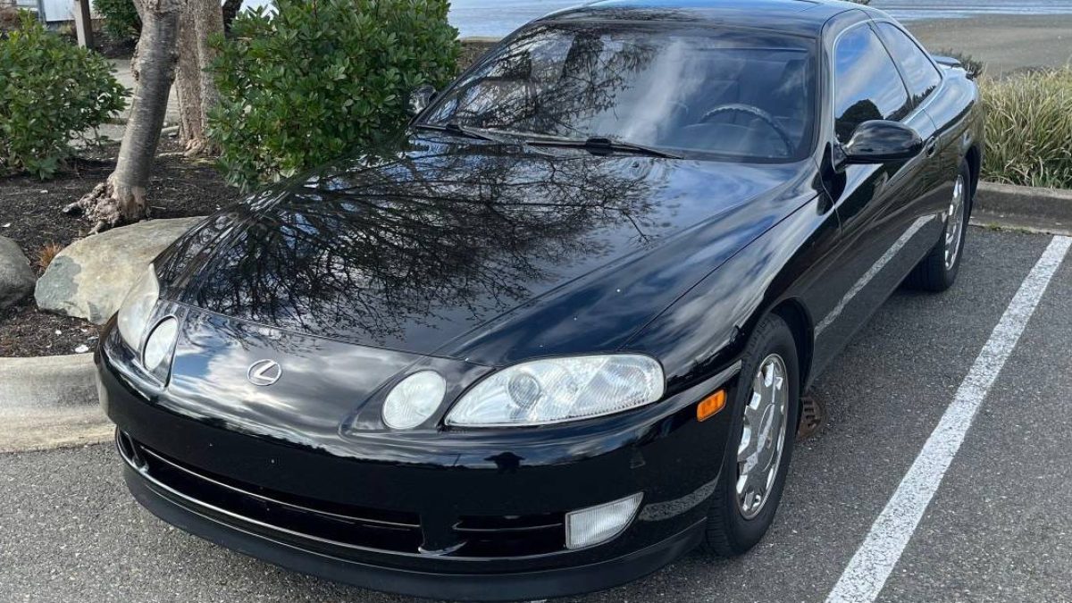1993-Lexus-main-e1762374715517