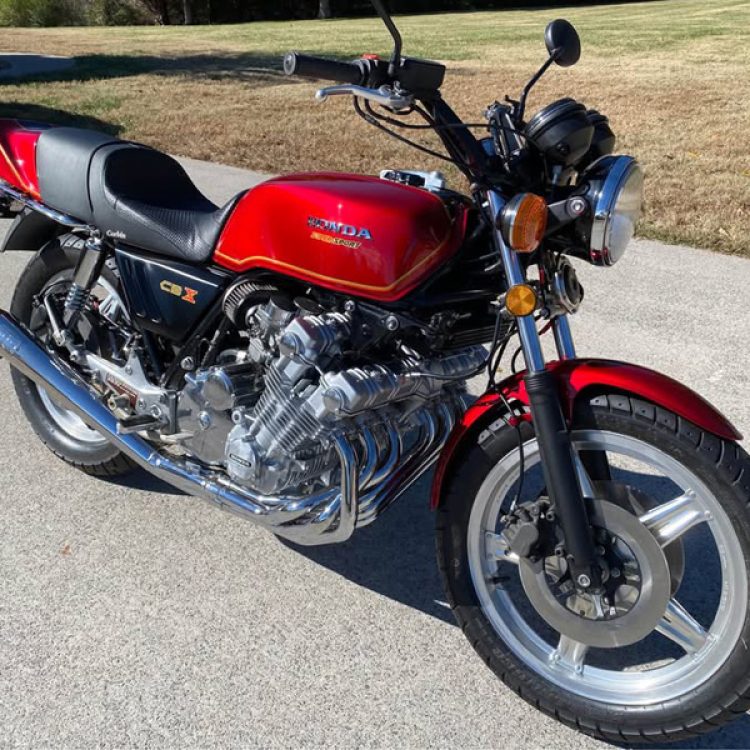 Restored Six-Cylinder Superbike: 1979 Honda CBX | Barn Finds