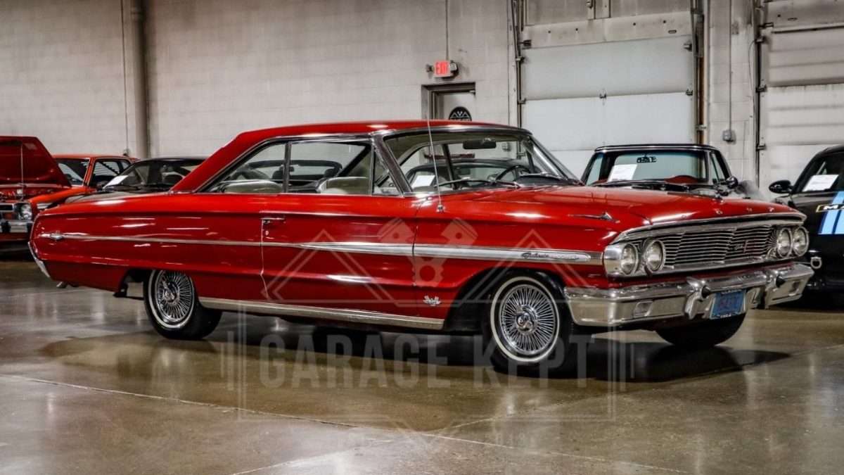 1964-Ford-Galaxie-500-XL-1-