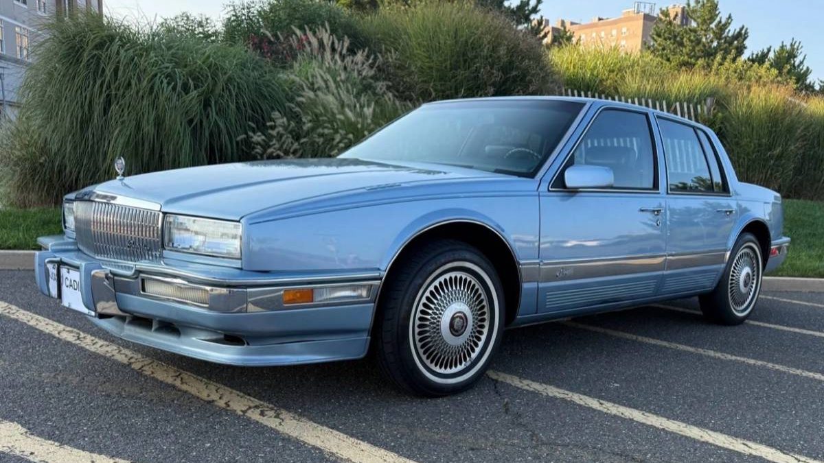 ウィリデ・ゴル・ゲルス　ザゼ・ゼーン　セイント・キャッスル　各4枚　青白ウィリデ Cadillac-Seville-front-