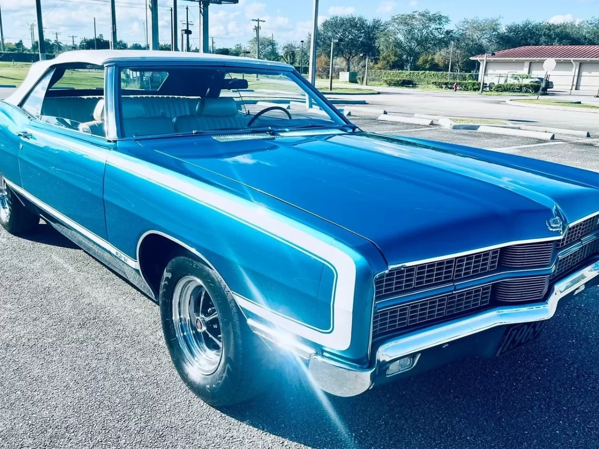 429 4-Speed! 1969 Ford XL Convertible | Barn Finds