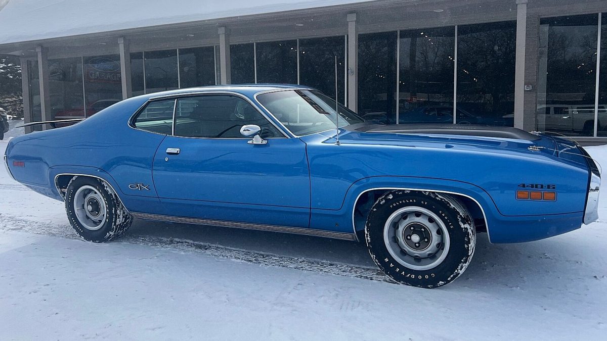 1971-Plymouth-GTX-1200x675.jpg
