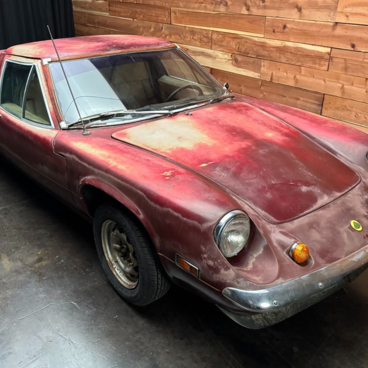 1972-lotus-4620-1200x1200.jpg