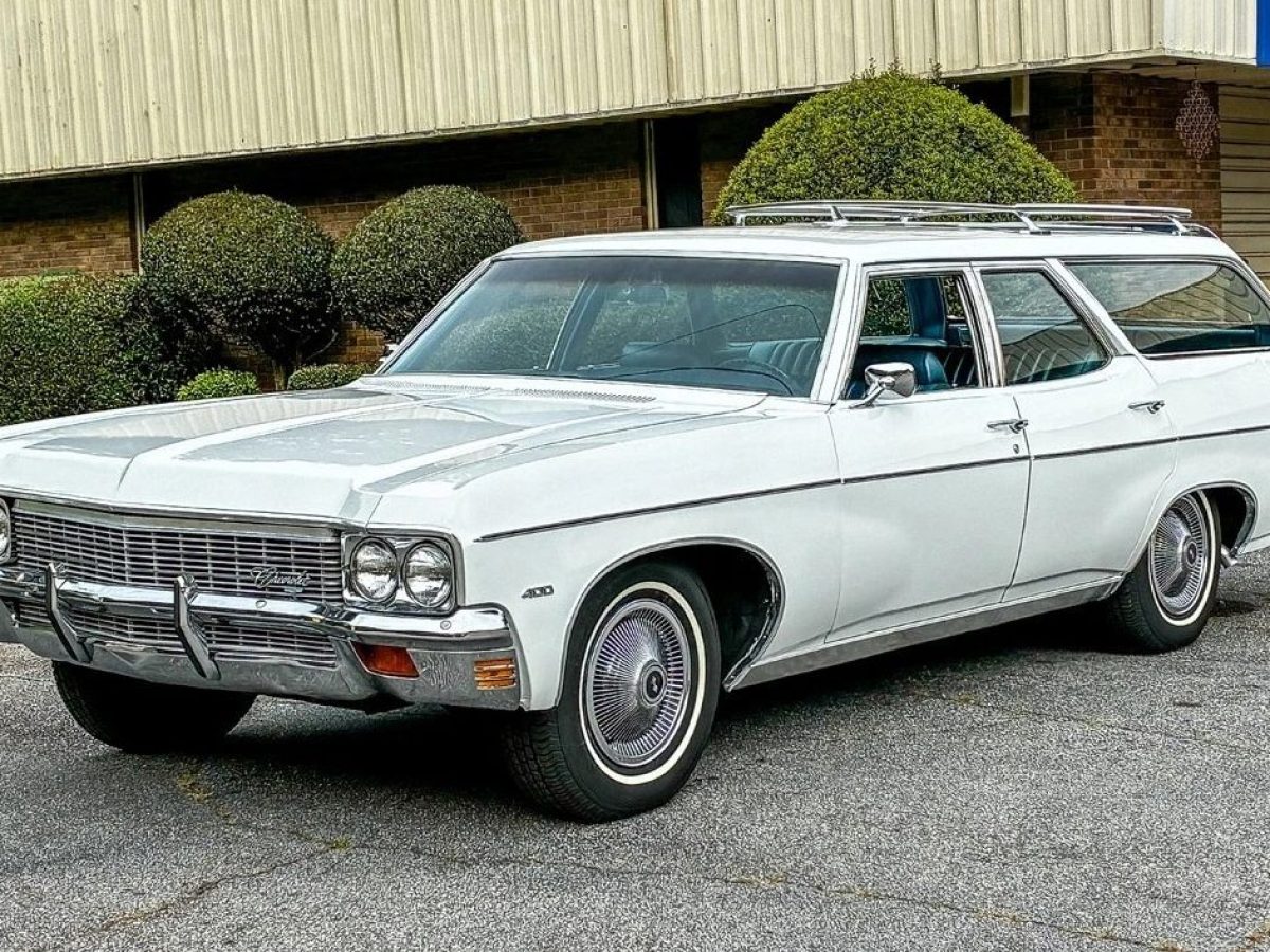 CARAVAN【希少】Vintage 1970年代 1970-Chevrolet-Kingswood-Wagon