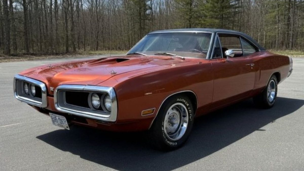 440 Six Pack: 1970 Dodge Coronet Super Bee | Barn Finds