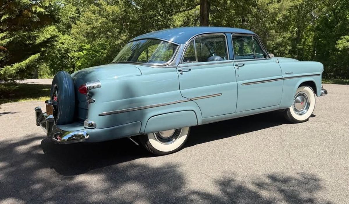 Former Show Winner: 1954 Hudson Super Jet | Barn Finds