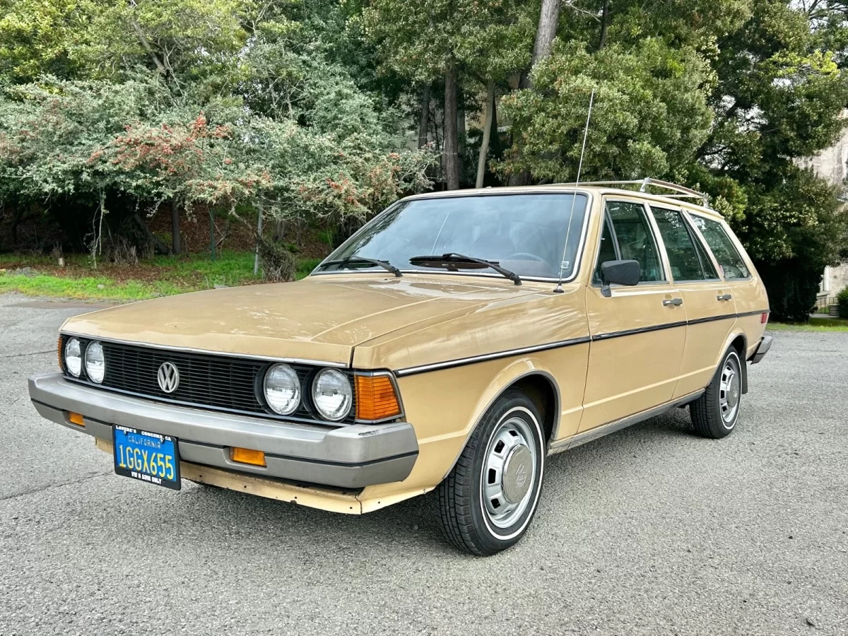 豆ダッシュ ＶＷバハ　メタリック Long-Stored Diesel: 1979 Volkswagen Dasher | Barn Finds