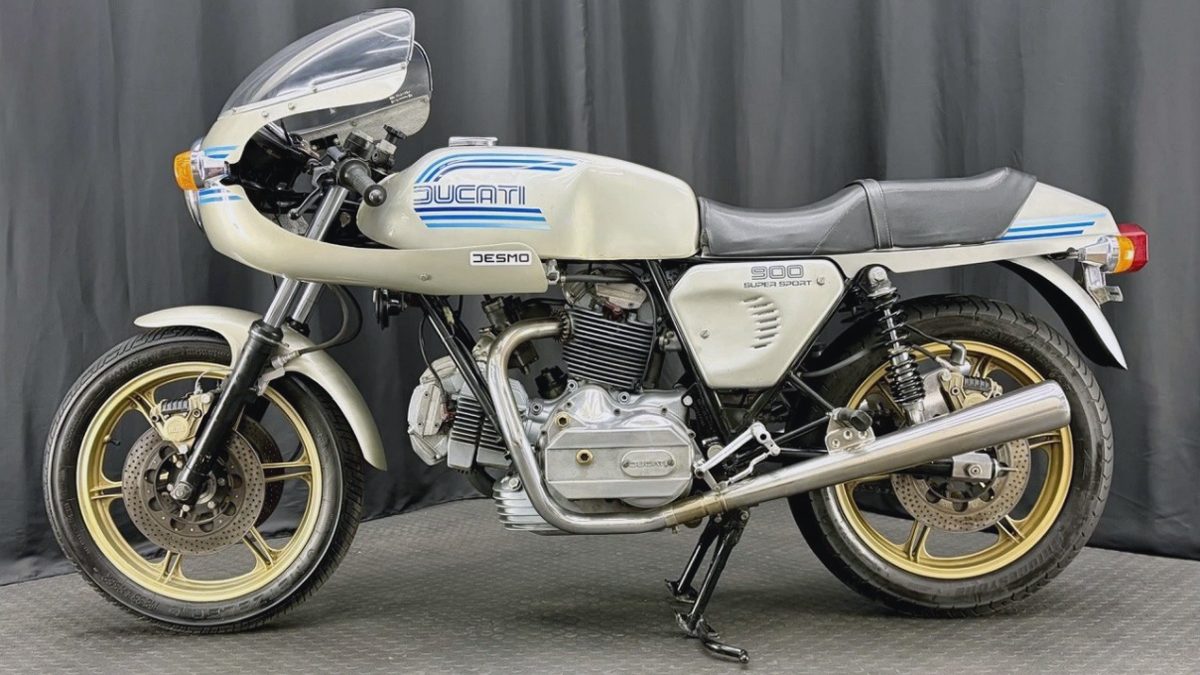 Square Case Survivor: 1981 Ducati 900SS | Barn Finds