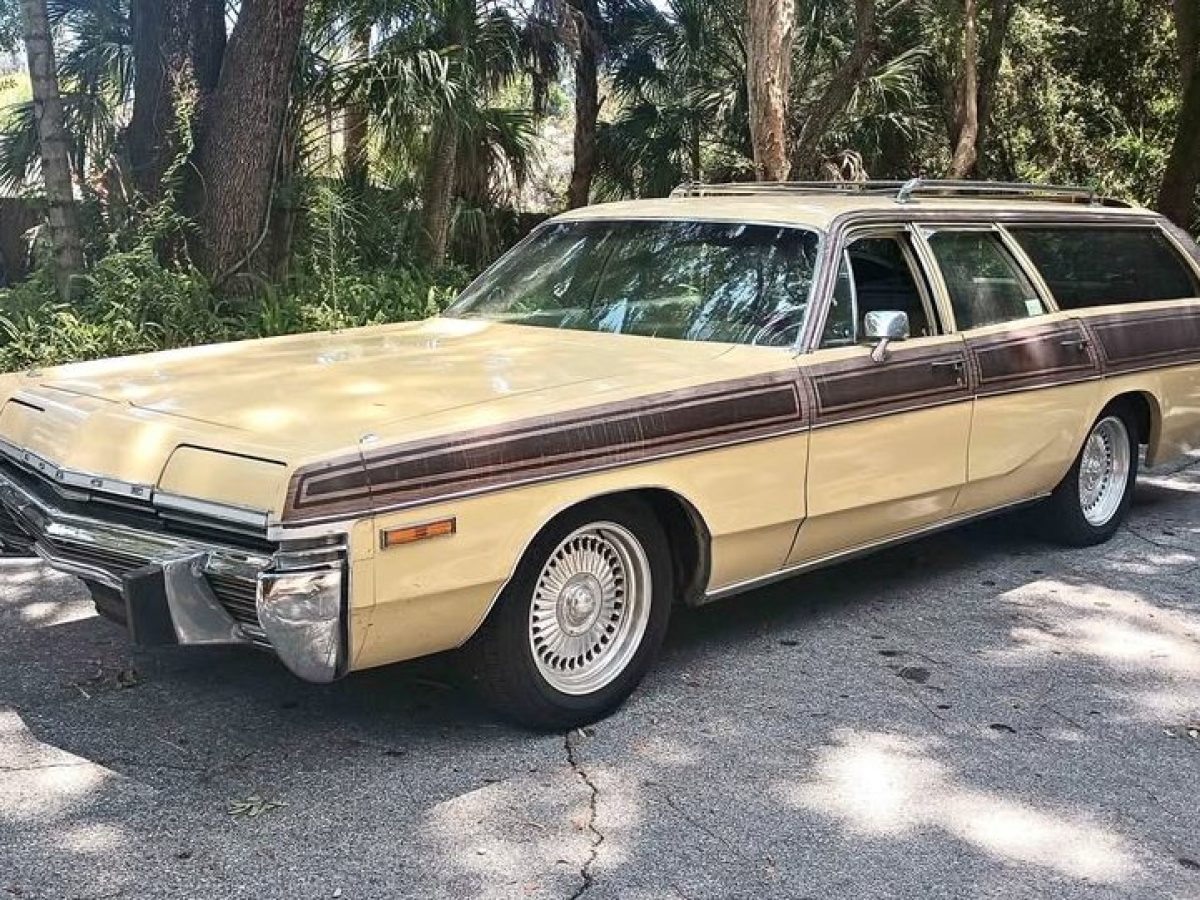 Originality Abounds: 1973 Dodge Monaco Wagon | Barn Finds