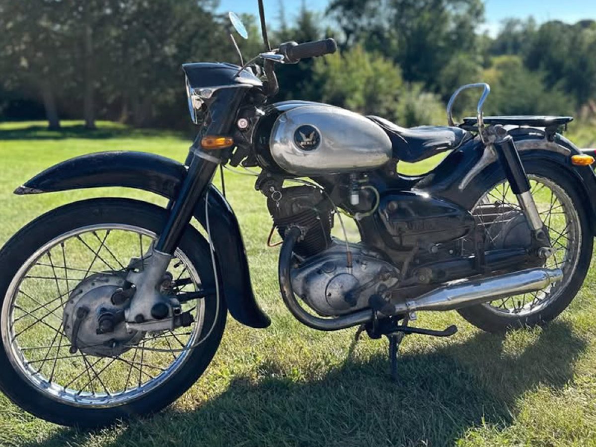 Honorable Ancestor: 1958 Honda Benly JC58 | Barn Finds