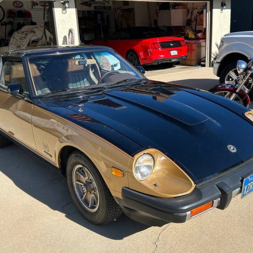 1980-Datsun-280-ZX-front-