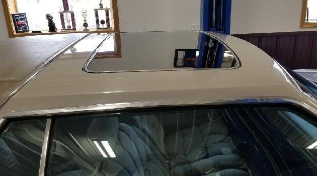1977 Lincoln Mark V Cartier sunroof